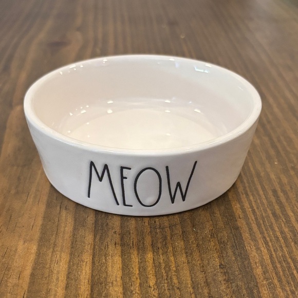 Rae Dunn Cat Bowls